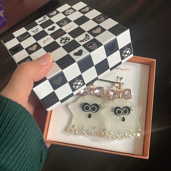 BETSY JOHNSON Boo Ghost Earrings NIB NEW - Picture 6 of 9